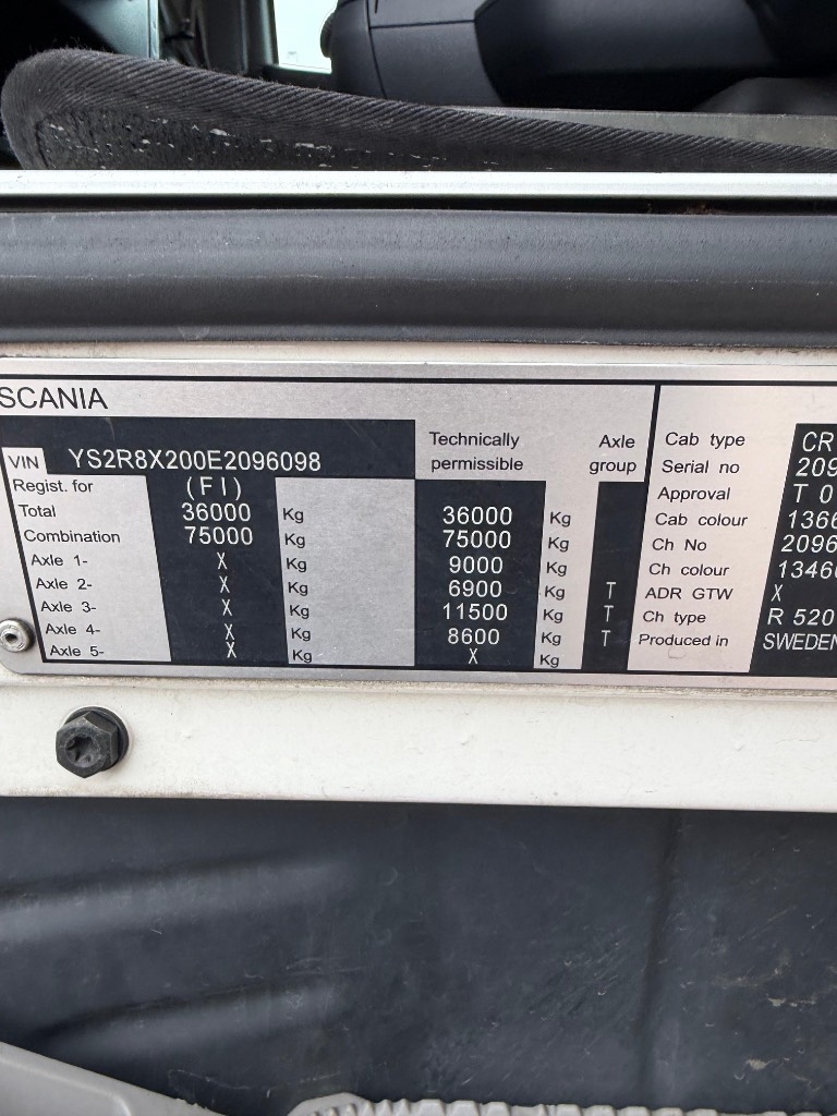 斯堪尼亚 R520LB8x2/4MNB kuva 9