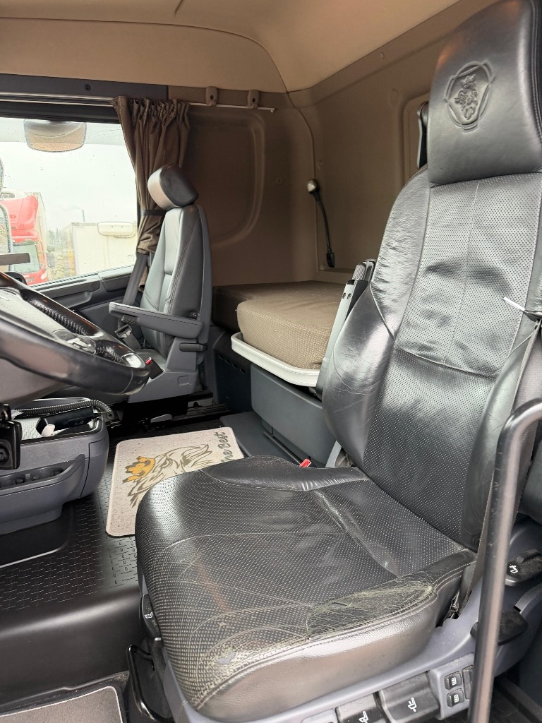 斯堪尼亚 R520LB8x2/4MNB kuva 11