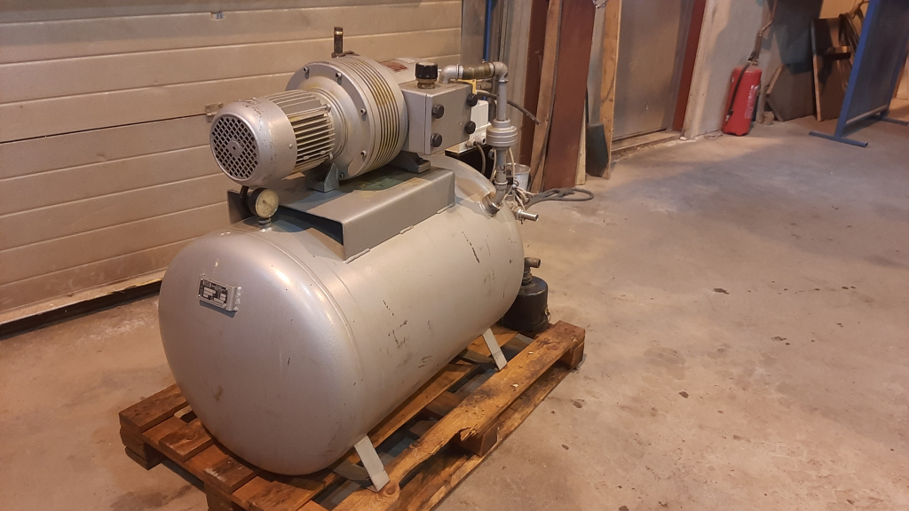 WERIE VAKUUMPUMP 1,5KW 60m3 /h 250 l 100 mbar
