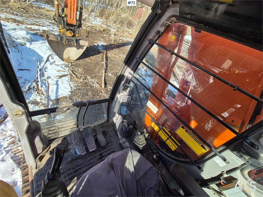 Hitachi Zaxis 225USR LC kuva 10
