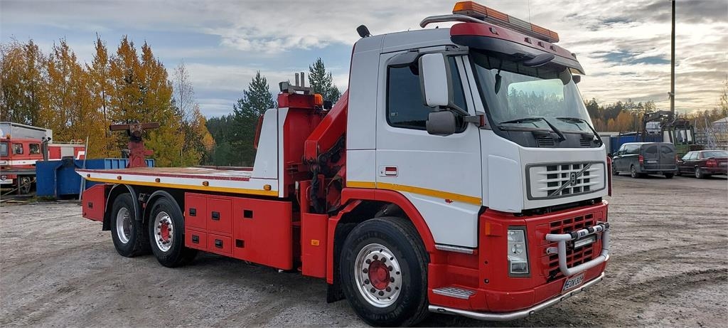 Volvo FM9 6x2 kézi daruval kuva 2
