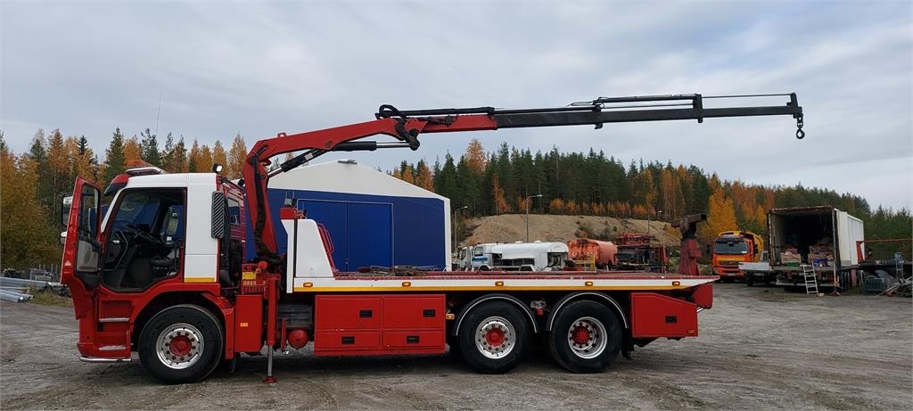 Volvo FM9 6x2 kézi daruval kuva 7