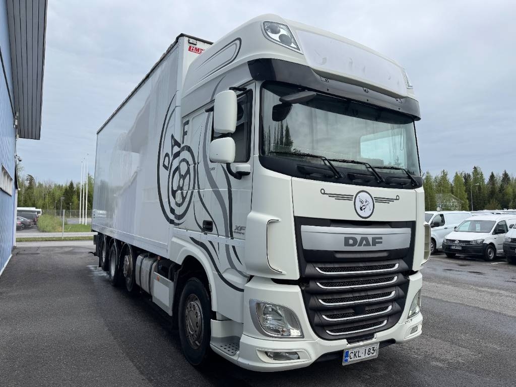 DAF XF 510 8x2 FAK kuva 5