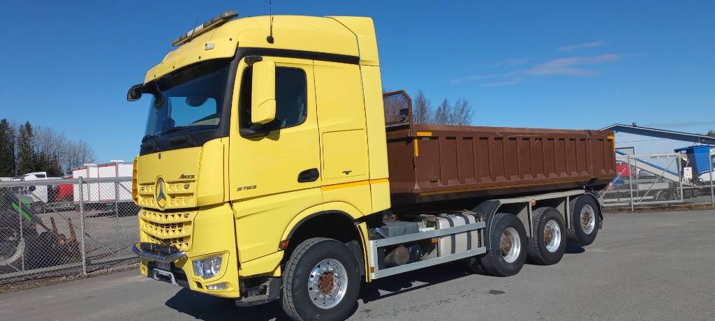Mercedes-Benz Arocs 3263 8x4 kasešu kombinācija kuva 3