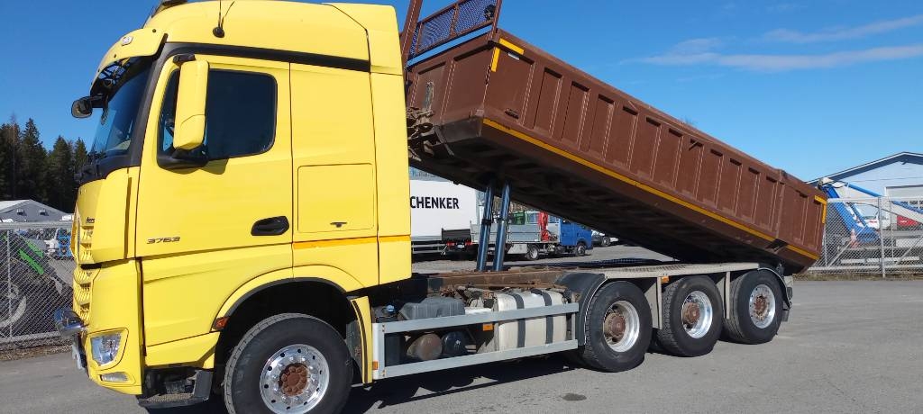 Mercedes-Benz Arocs 3263 8x4 kasešu kombinācija kuva 9