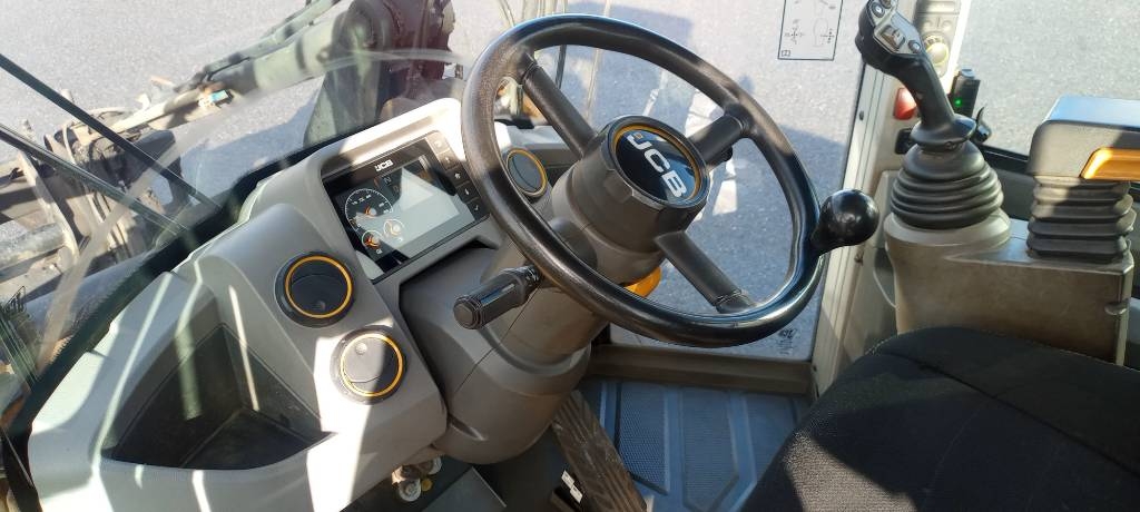 JCB 427 HT kuva 10