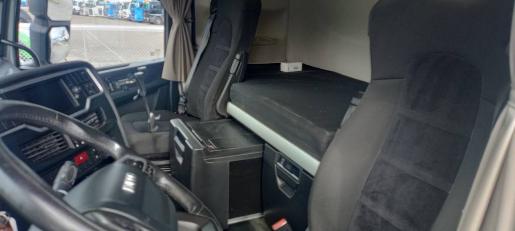 Iveco AS440 XTZ 6x4 kuva 9