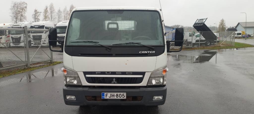 Mitsubishi Fuso Canter FE 85 kuva 2