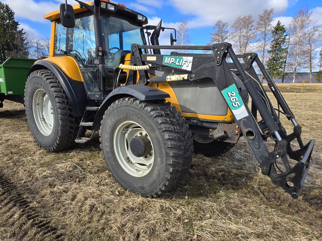 VALTRA T 150