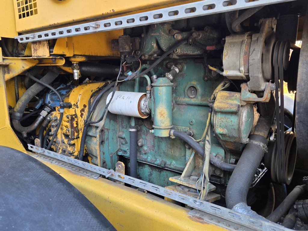 VOLVO L 70 kuva 7