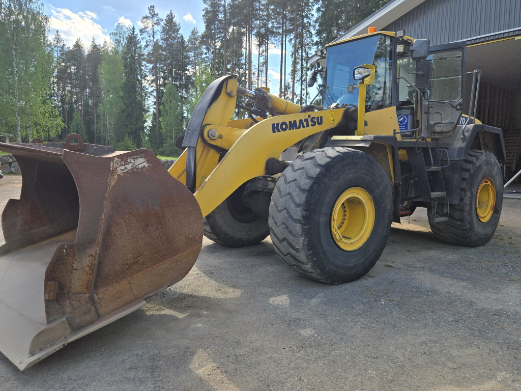 KOMATSU WA 470-5 kuva 4