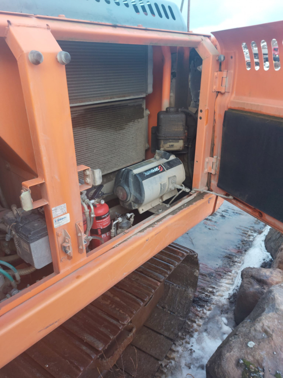 DOOSAN DX225LC kuva 5
