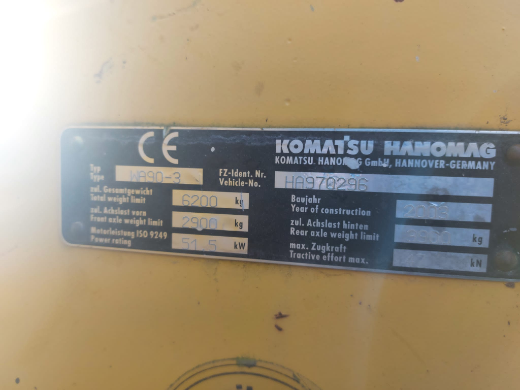 KOMATSU WA90-3 kuva 5