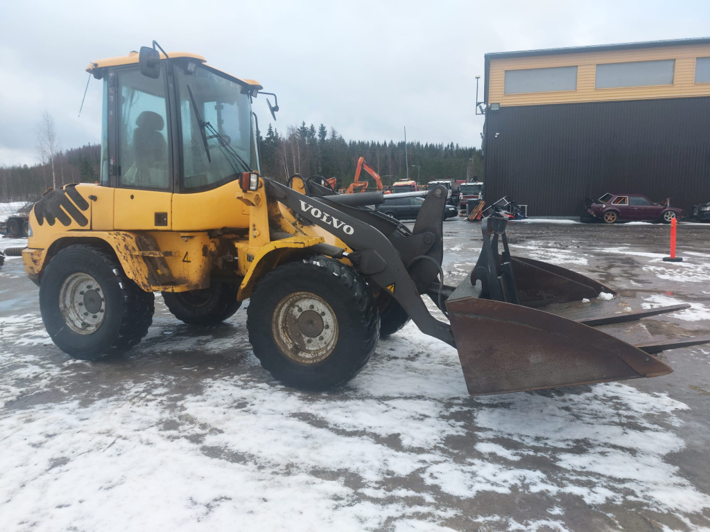 VOLVO L30B-ZX kuva 2