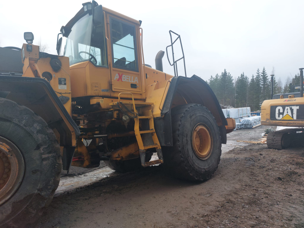 VOLVO L150E kuva 6