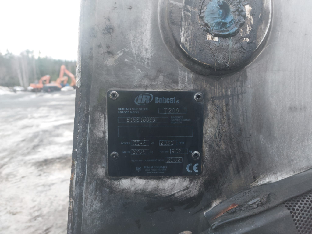 BOBCAT T200 kuva 7