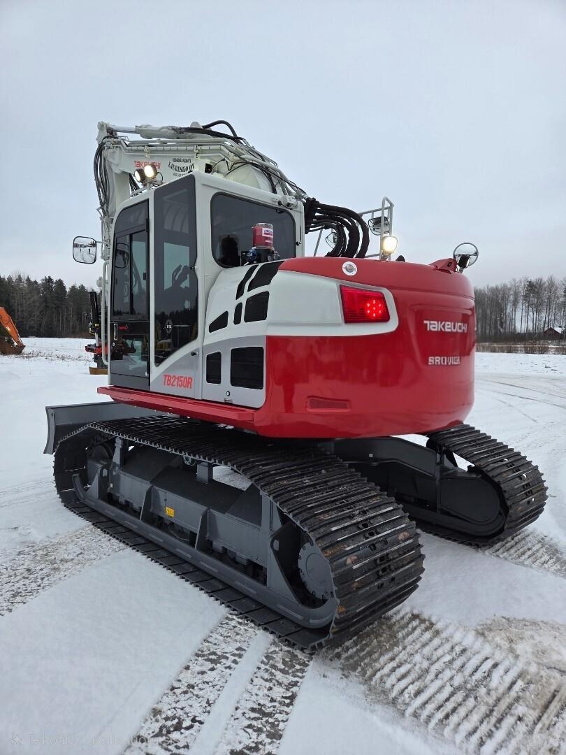 Lesnická platforma Takeuchi TB3150R kuva 4