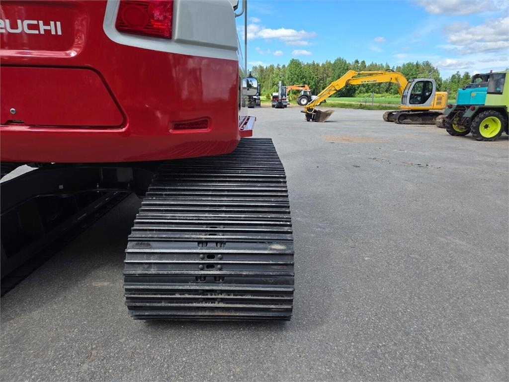 Lesnická platforma Takeuchi TB3150R kuva 13