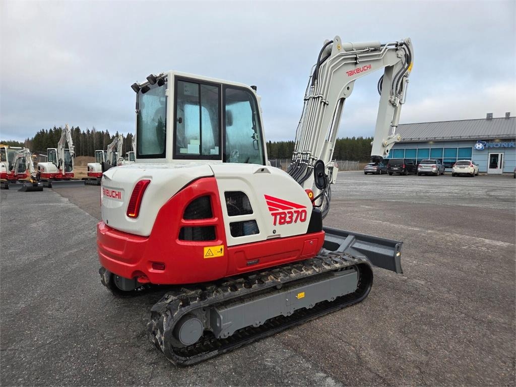 Takeuchi TB370 kuva 3