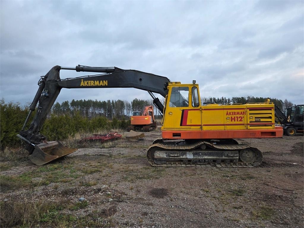 Akerman H12B