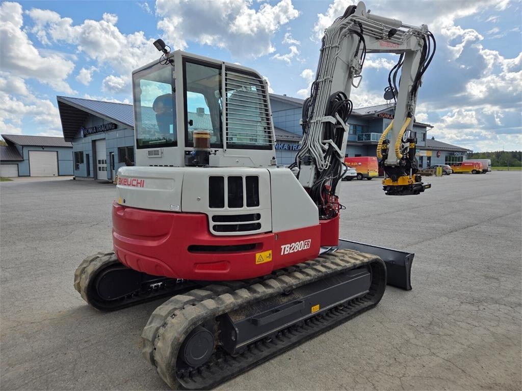 Takeuchi TB280FR kuva 4