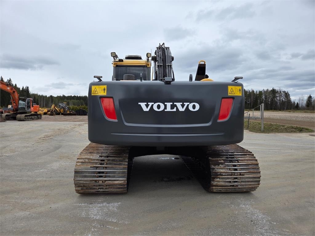 Volvo EC210CL kuva 4