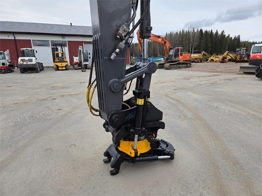 Volvo EC210CL kuva 7