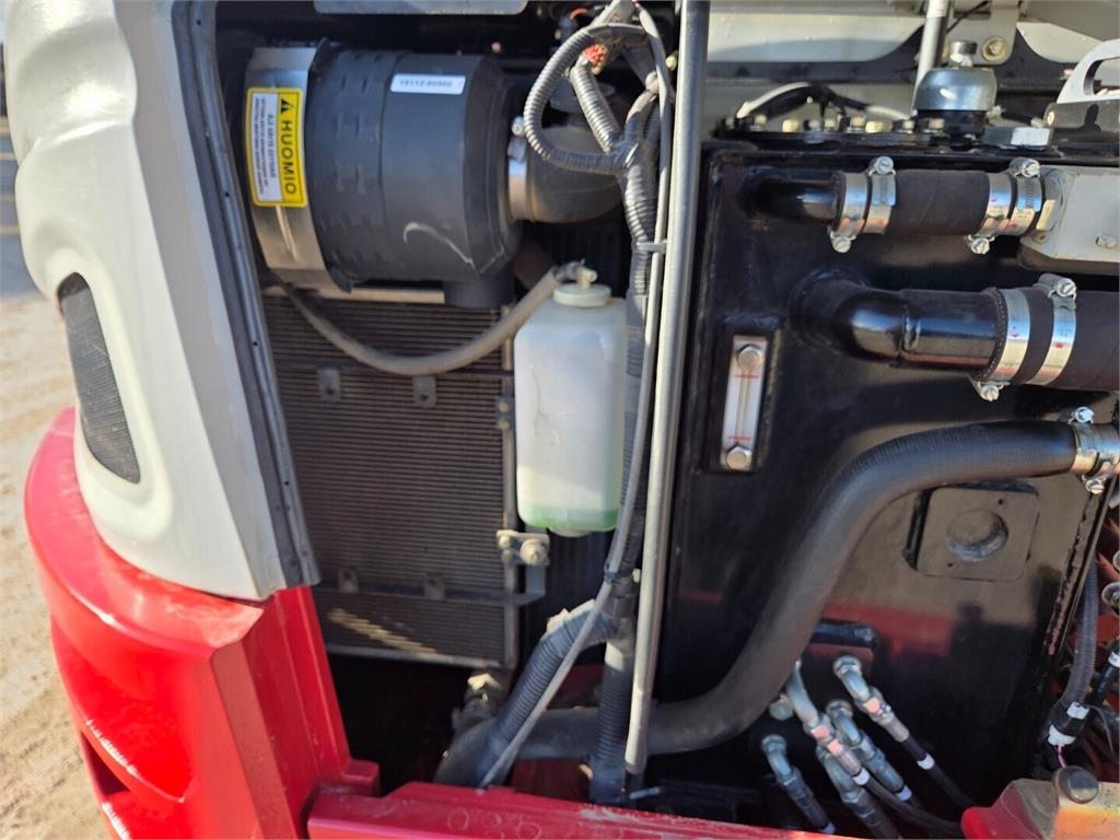 Takeuchi TB260 kuva 14