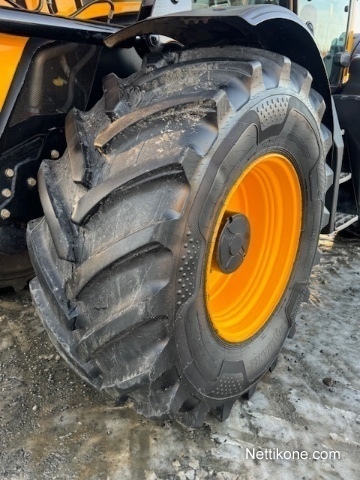JCB 4220 kuva 17