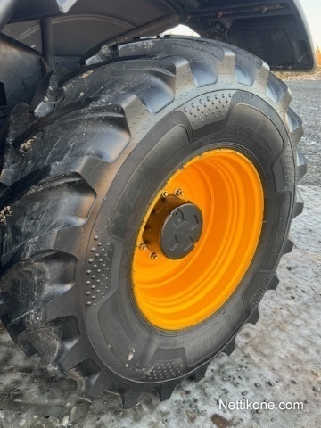 JCB 4220 kuva 18