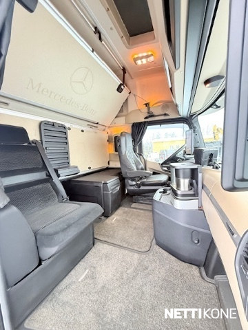 Mercedes-Benz 2853 kuva 10