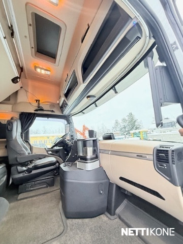 Mercedes-Benz 2853 kuva 11