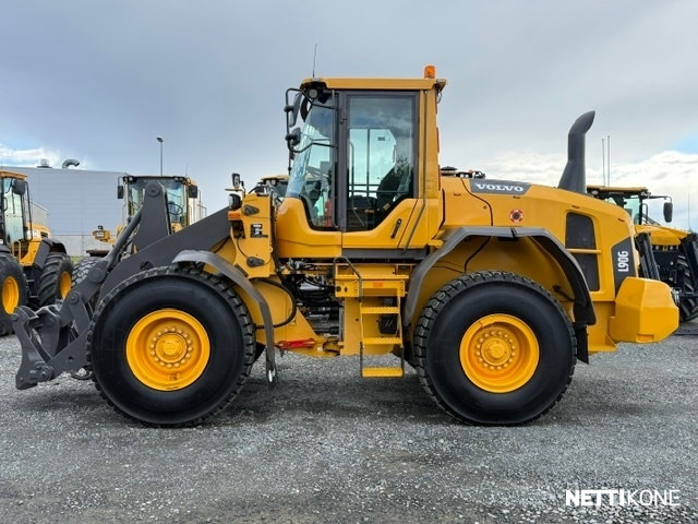 Volvo L90G kuva 5