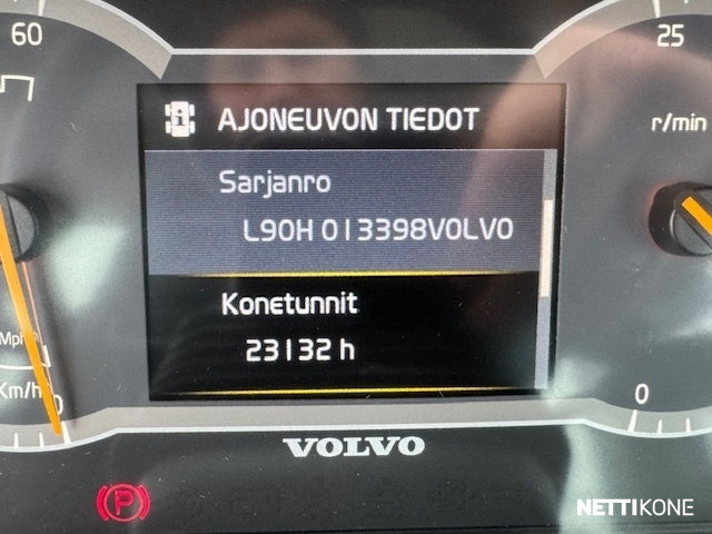 Volvo L90H LB kuva 13