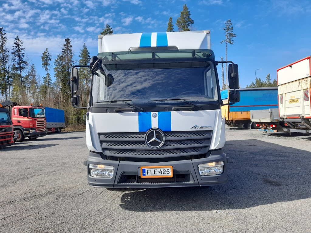 MERCEDES-BENZ Atego 918 uzavretý ohrievač Euro 6 kuva 2