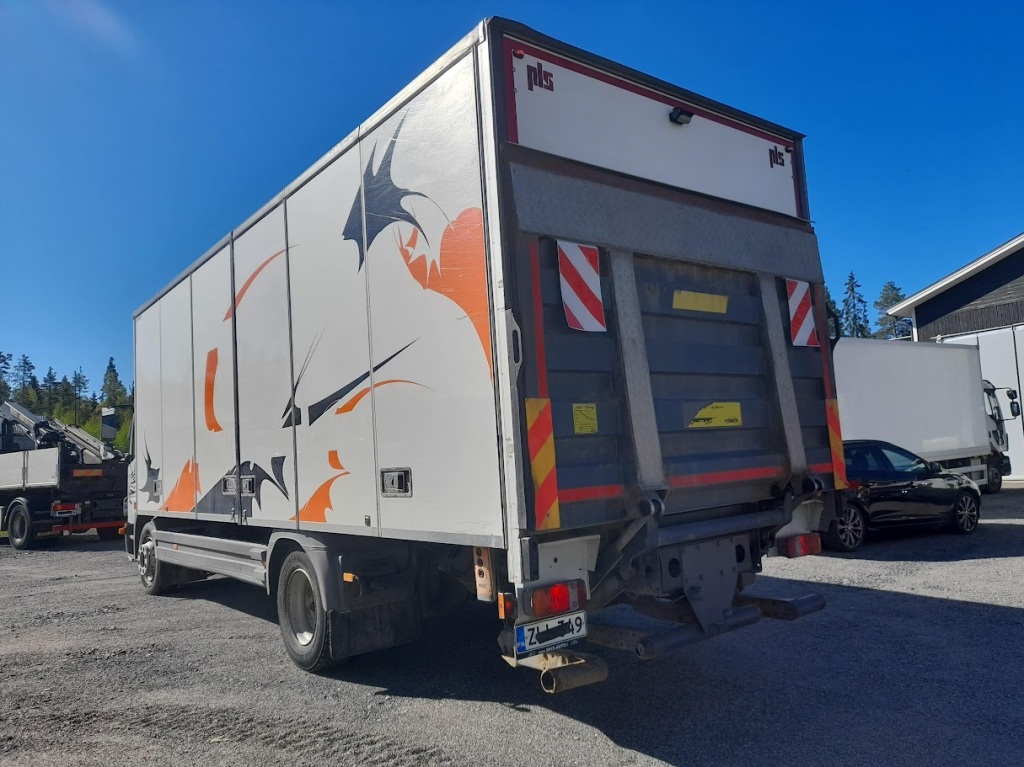 MERCEDES-BENZ Atego 1224 teljesen oldalra nyíló karosszéria+pl emelő kuva 4