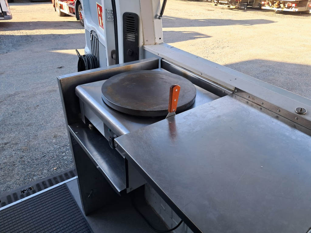 NISSAN NV 400 Food Truck Gilli/Gatuköksbil kuva 18