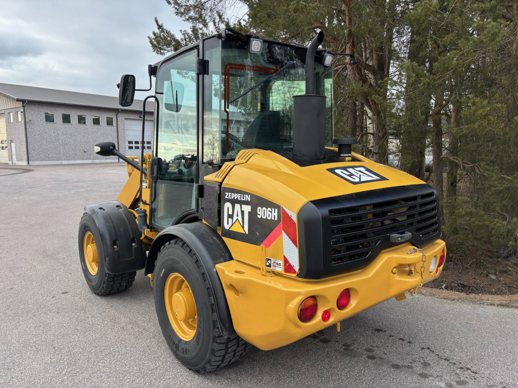 CATERPILLAR 906H + SZYBKOZŁĄCZE + DODATKOWA HYDRAULIKA + ŁYŻKA I KOLCE kuva 2