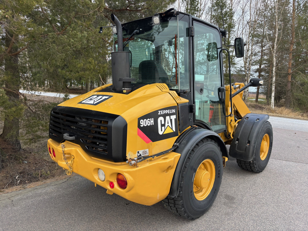 CATERPILLAR 906H + SZYBKOZŁĄCZE + DODATKOWA HYDRAULIKA + ŁYŻKA I KOLCE kuva 4