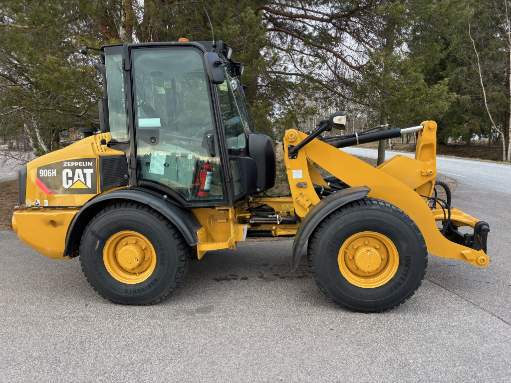 CATERPILLAR 906H + SZYBKOZŁĄCZE + DODATKOWA HYDRAULIKA + ŁYŻKA I KOLCE kuva 6