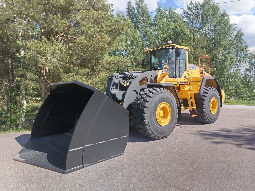 VOLVO L260H + STUPEŇ 5 + BSS + CDC PÁKOVÉ ŘÍZENÍ + EBERI + NOVÁ V-TIP lopata kuva 3