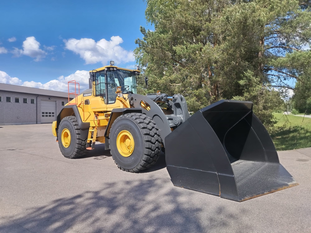 VOLVO L260H + STUPEŇ 5 + BSS + CDC PÁKOVÉ ŘÍZENÍ + EBERI + NOVÁ V-TIP lopata kuva 6