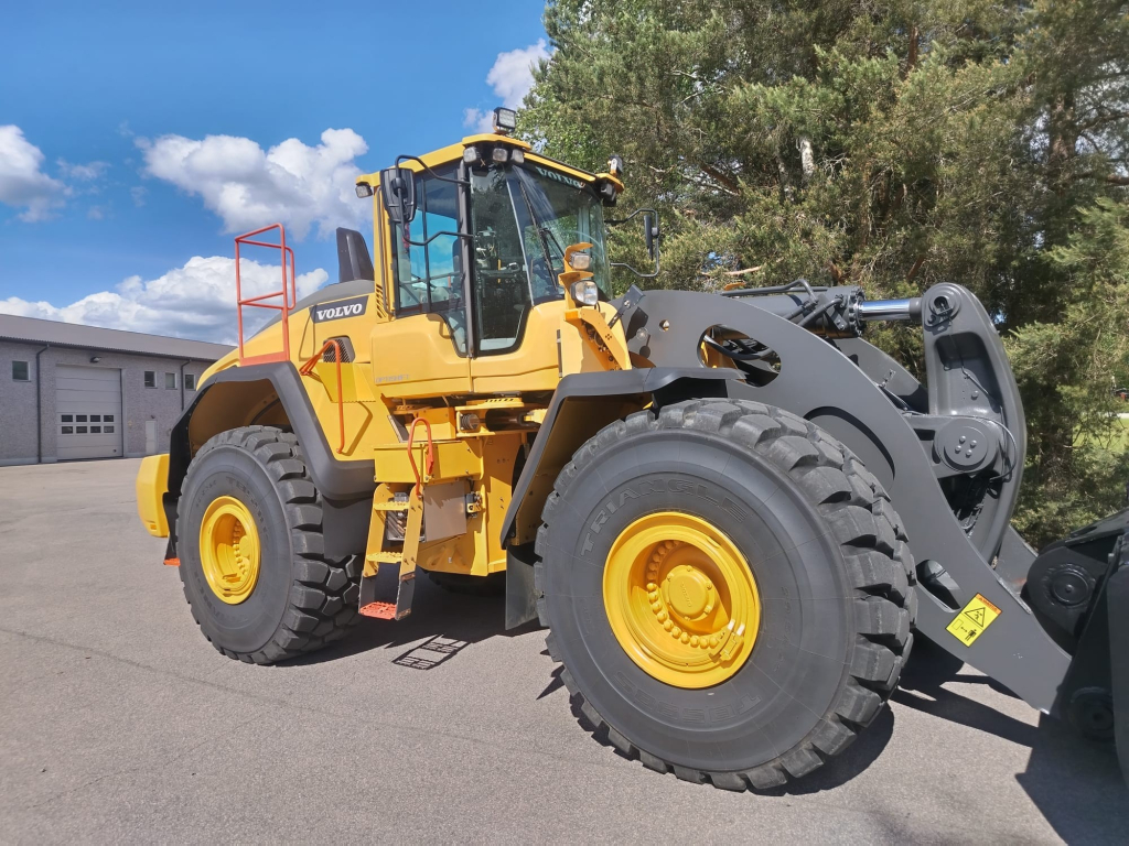 VOLVO L260H + STUPEŇ 5 + BSS + CDC PÁKOVÉ ŘÍZENÍ + EBERI + NOVÁ V-TIP lopata kuva 7