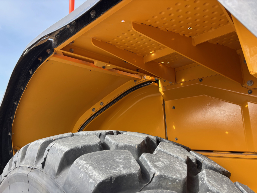 VOLVO L260H + STUPEŇ 5 + BSS + CDC PÁKOVÉ ŘÍZENÍ + EBERI + NOVÁ V-TIP lopata kuva 12