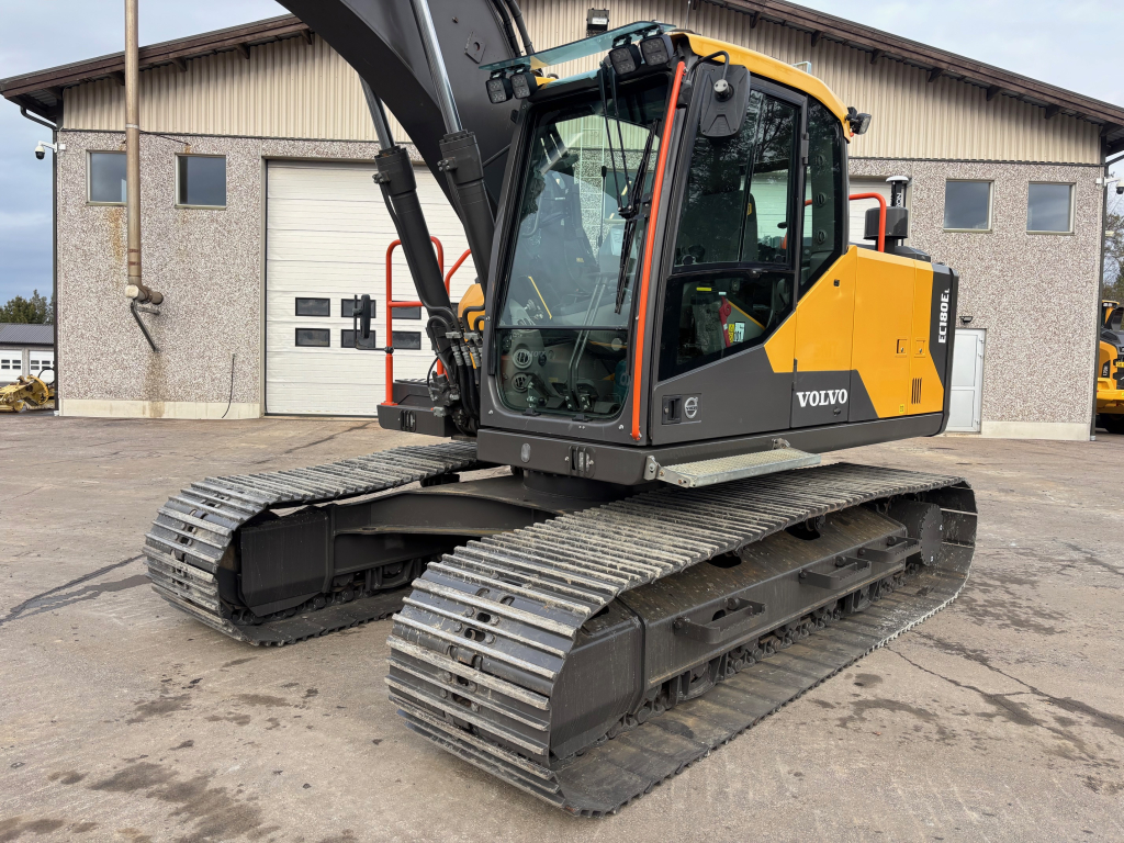 VOLVO EC180EL + 800MM TELAT + RASVARI + LÄMMITIN + EC226 PIHDILLÄ + NOVATRON 3D kuva 4