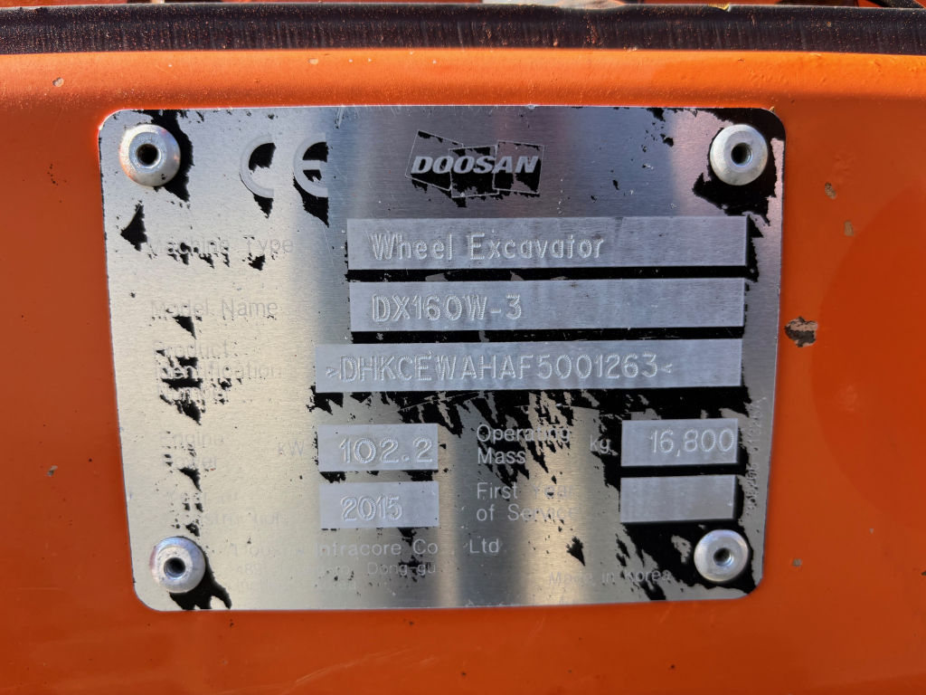 DOOSAN DX160W-3 轨道机 + 润滑脂 + 加热器 + PROBO INDEXATOR R6 带钳子 kuva 16