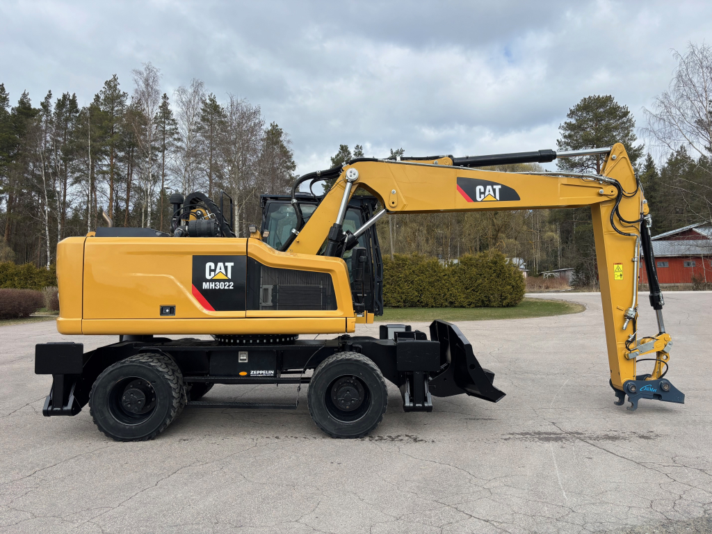 CATERPILLAR MH3022 + Løftende førerhus + FETT + VARMER + TO PROBO HYDRAULIKKKER kuva 8