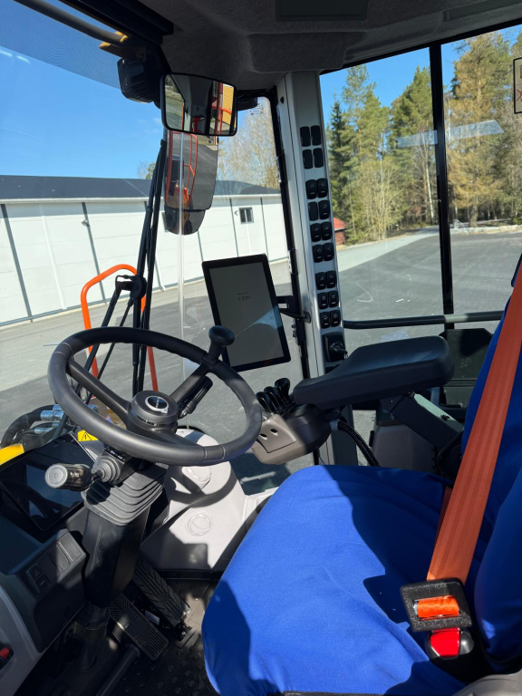 VOLVO L180K + GYORSCSATLAKOZÓ + KÉT KIEGÉSZÍTŐ HIDRAULIKA HAJTÁS + CDC KAROS KORMÁNYZÁS + TOVÁBBI ELLENSÚLY kuva 8