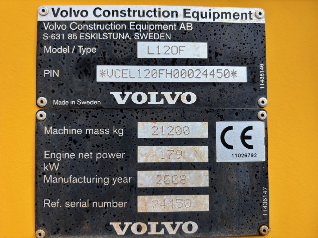 VOLVO L120F + QUICK CONNECTOR + TVÅ YTTERLIGARE HYDRAULISKA DRIFTER + BSS + EBERI + LOADMASTER SCALE kuva 18