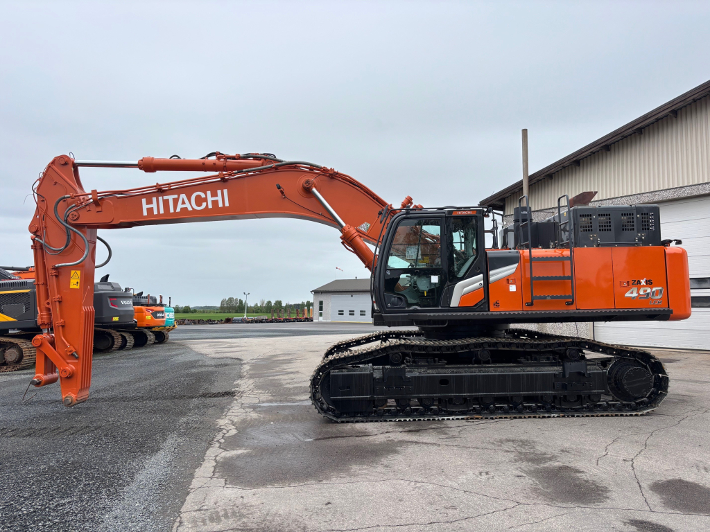 هيتاشي ZAXIS490LC-7 + مسارات 600 مم + مطرقة هيدروليكية + كاميرات + إلخ